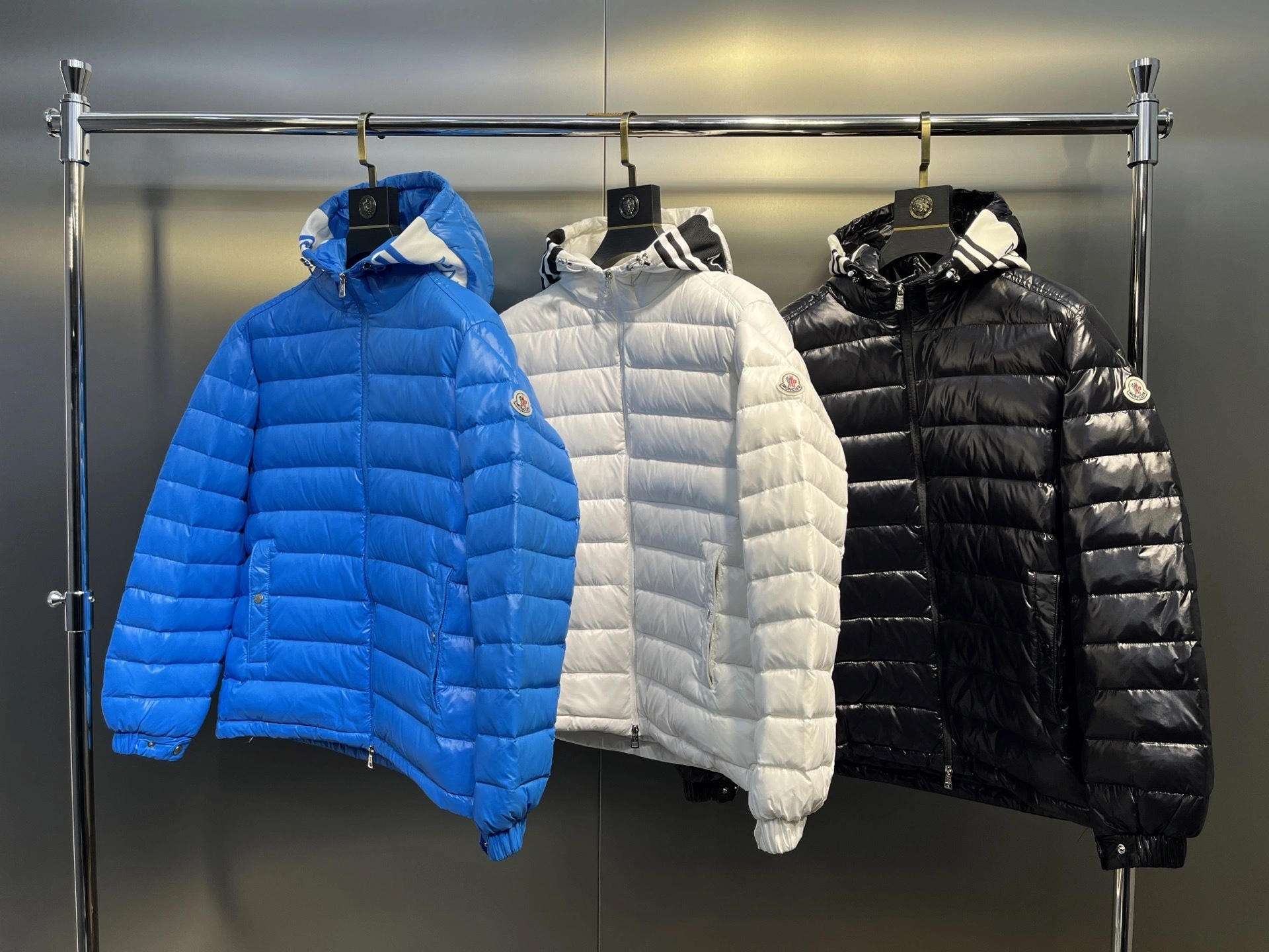 wg.luxury- 7o9385r Down jacket 3colour item:E-F431J2603-3